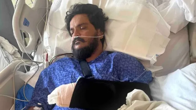 Indian Mall Worker Critically Injured in Utah Stabbing; Suspect Allegedly Targeted Victim Over Religion Indian Mall Worker Critically Injured in Utah Stabbing; Suspect Allegedly Targeted Victim Over Religion