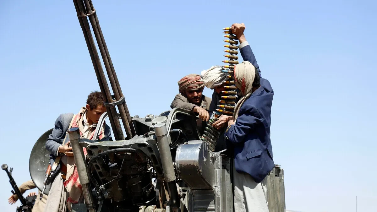 Pakistan Walks a Diplomatic Tightrope as Houthi Attacks on Saudi Arabia Escalate Regional Tensions Pakistan Walks a Diplomatic Tightrope as Houthi Attacks on Saudi Arabia Escalate Regional Tensions