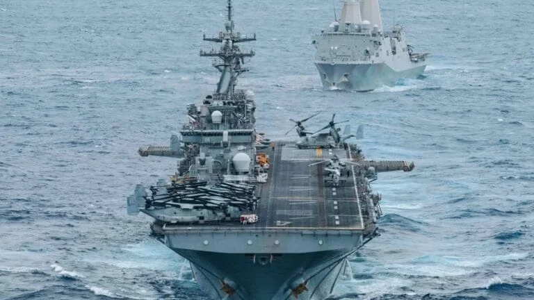 US Reimposes Naval Blockade on Iran; Tehran Launches Retaliatory Strikes Amid Escalating Gulf Tensions US Reimposes Naval Blockade on Iran; Tehran Launches Retaliatory Strikes Amid Escalating Gulf Tensions